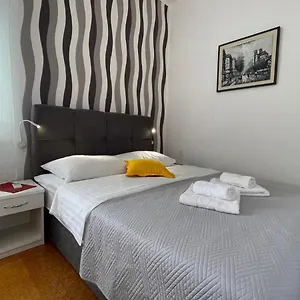 https://art-of-zadar-rooms-and-apartment.hotelinzadar.com