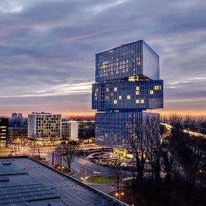 https://nhow-amsterdam-rai.utrechthotels.net